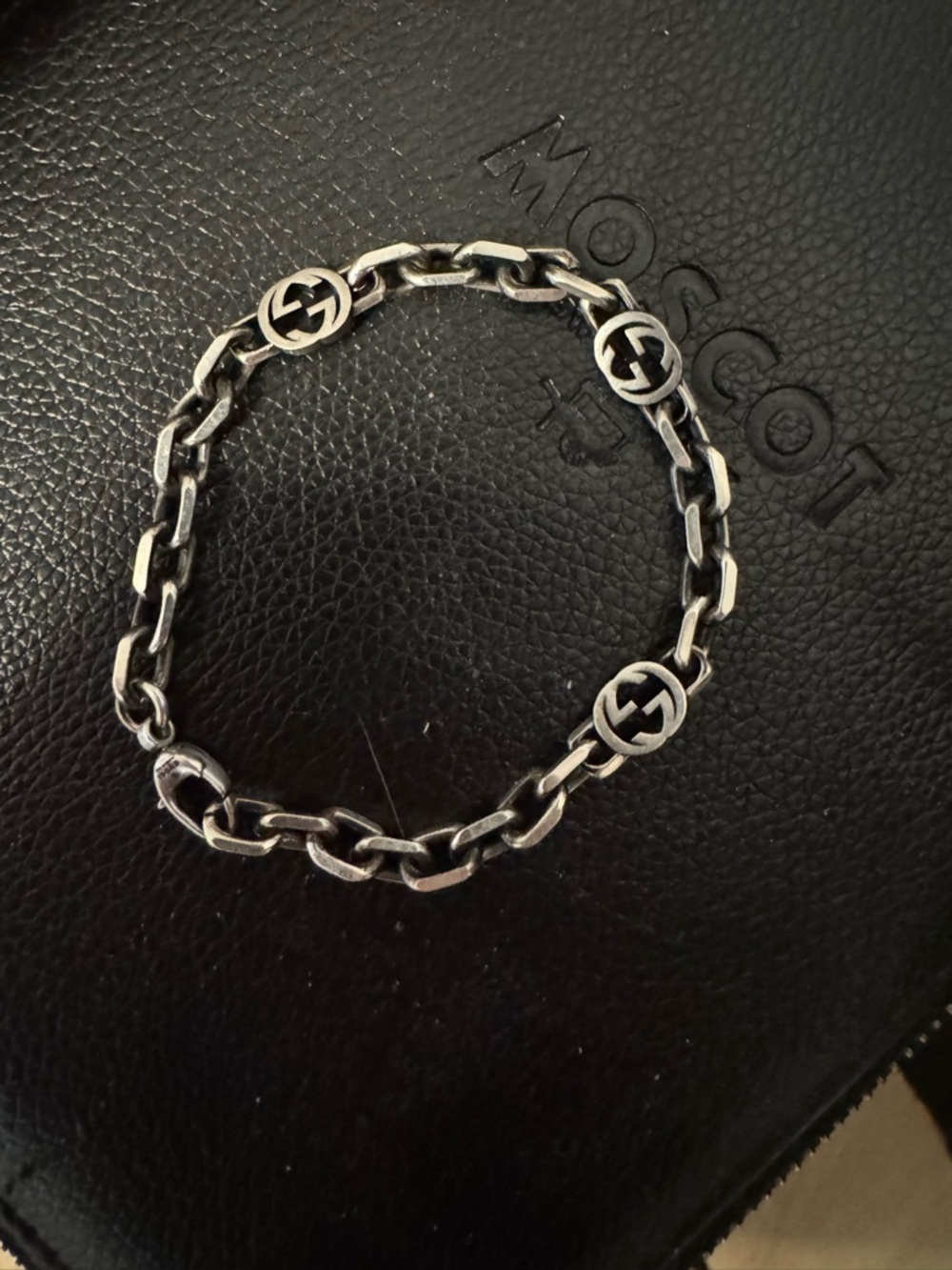 Gucci Silver Link Chain Bracelet with Interlocking G Accents